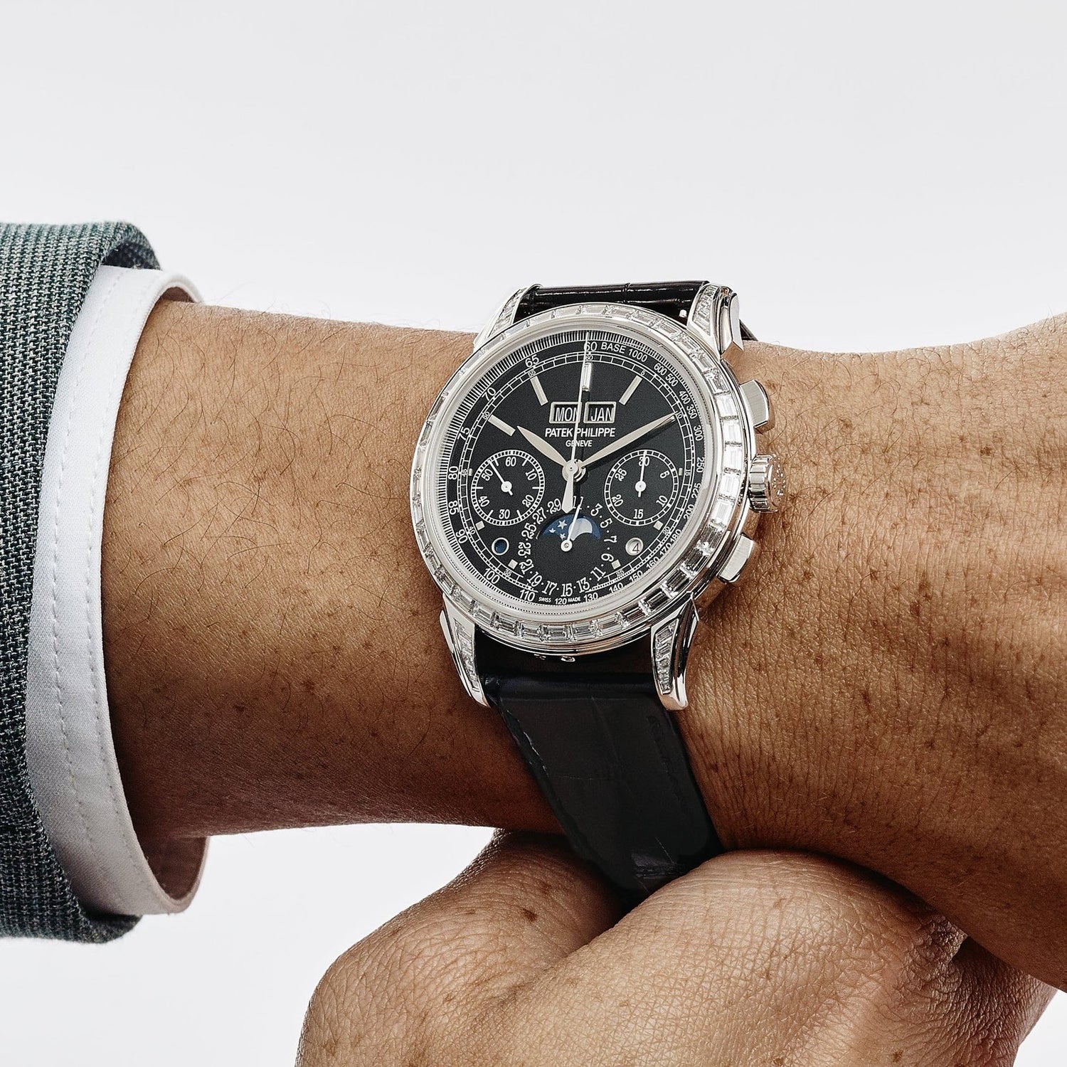 Grand Complications Perpetual Calendar Platinum Black Dial Baguette Bezel image 9