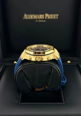 Royal Oak Offshore Yellow Gold Sapphire Dial (2023) image 2