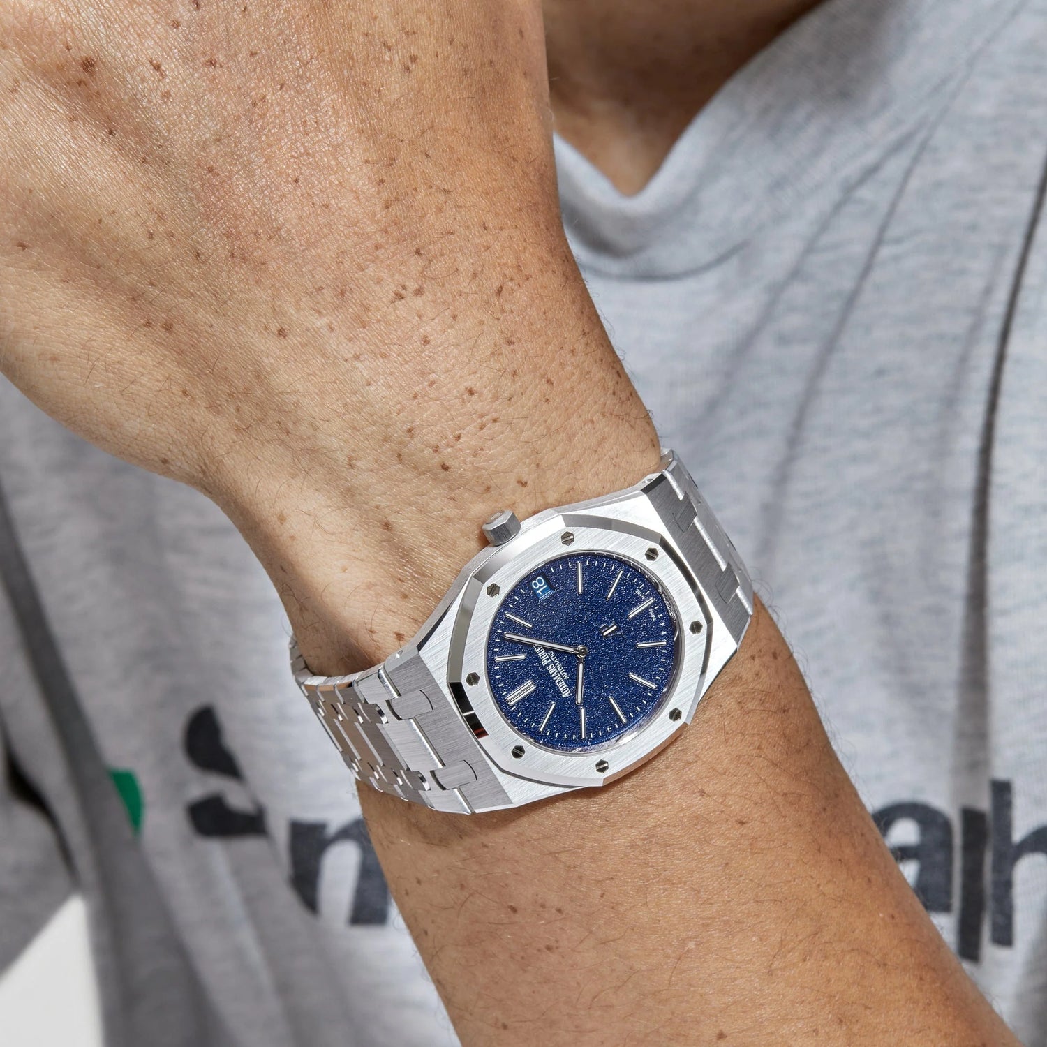 Royal Oak “Jumbo” Extra-Thin White Gold Blue Dial (2024) image 5