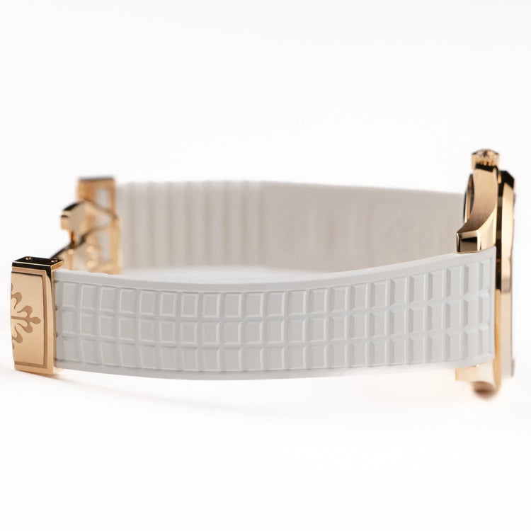 Aquanaut Luce Rose Gold White Dial Diamond Bezel image 5