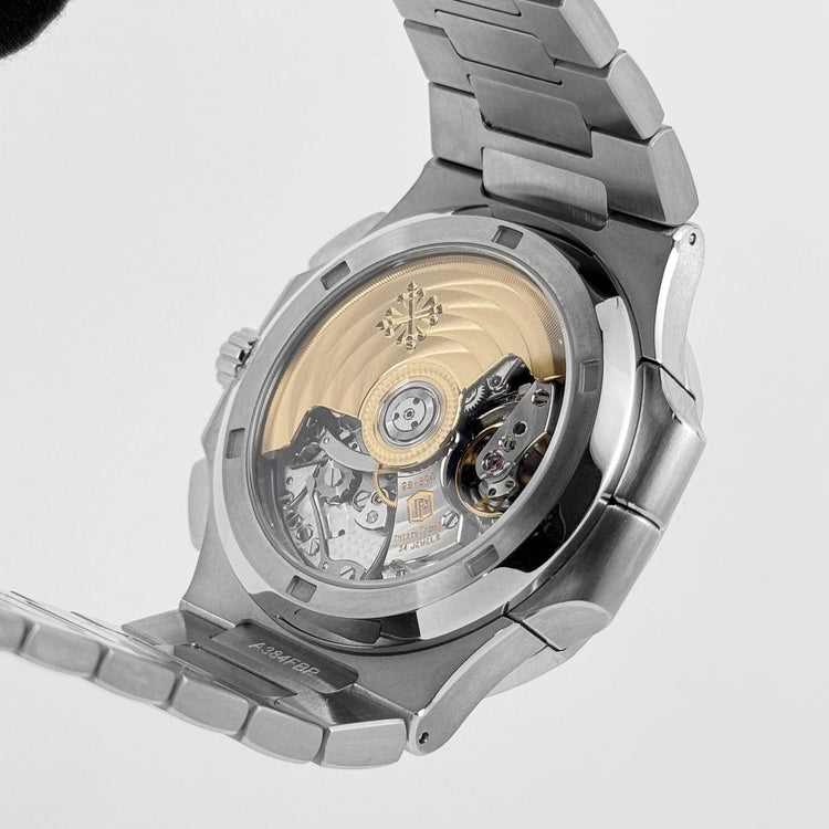 Nautilus Travel Time Chronograph (2018) image 5