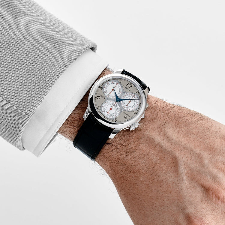 Centigraphe Souverain Ref. CT Platinum Grey Dial image 2