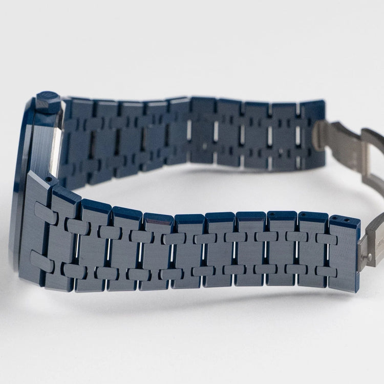 Royal Oak Double Balance Wheel Openworked Blue Ceramic (2026) image 3