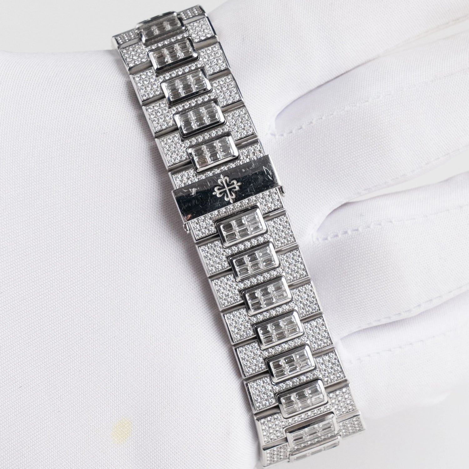 Nautilus White Gold Diamond Set (2019) image 9