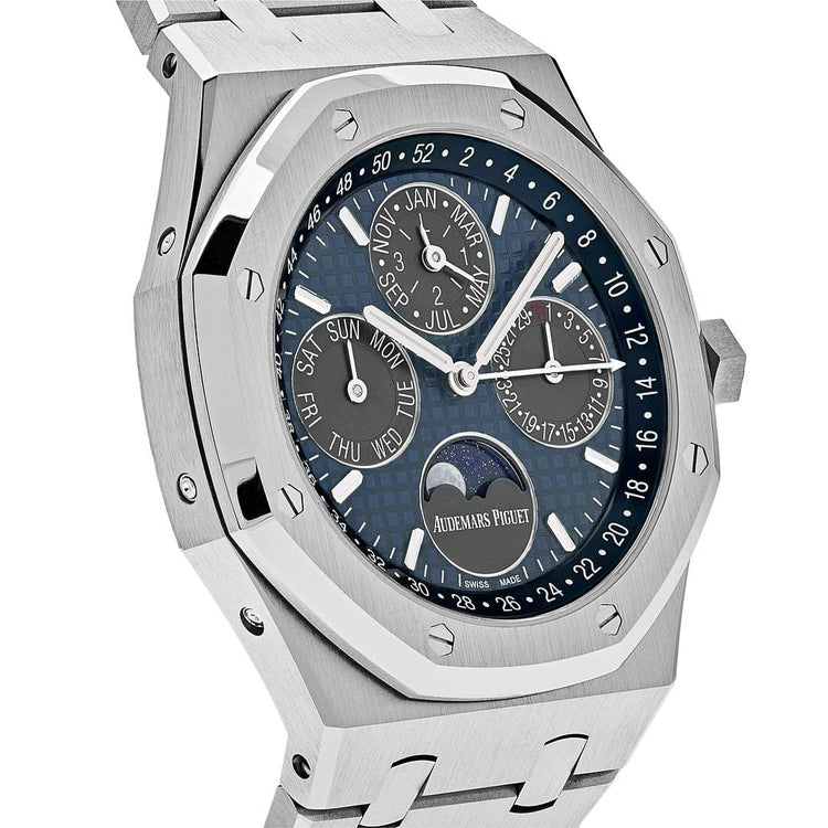 Royal Oak Perpetual Calendar Titanium Blue Dial image 3