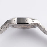 Royal Oak Perpetual Calendar “Qatar Edition” White Gold (2025) image 4