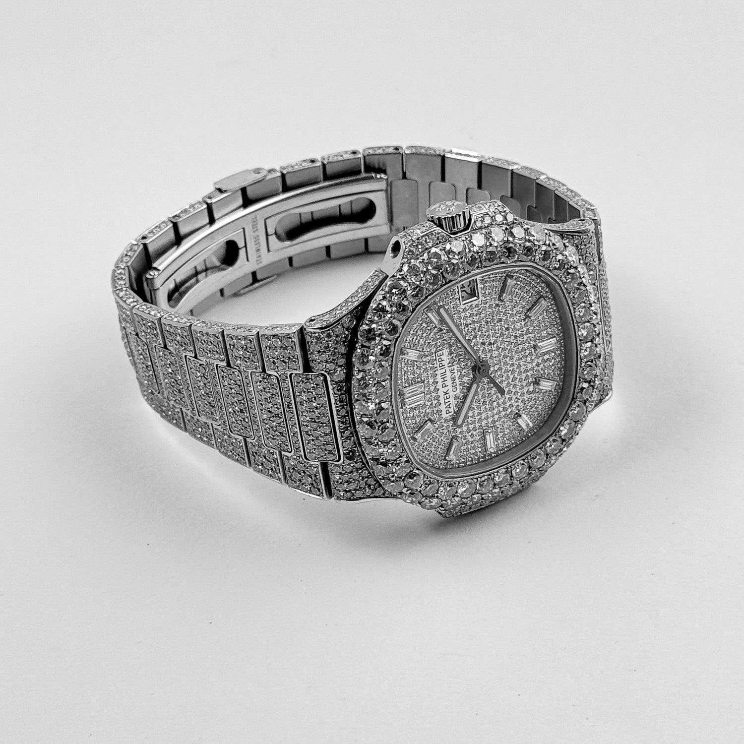 Nautilus Stainless Steel with Aftermarket Diamond Pavé Bezel and Case (2012) image 7