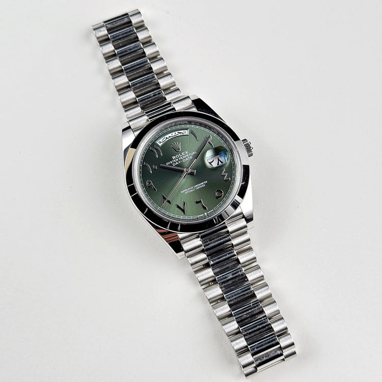 Day-Date Platinum Olive Green Arabic Dial image 3