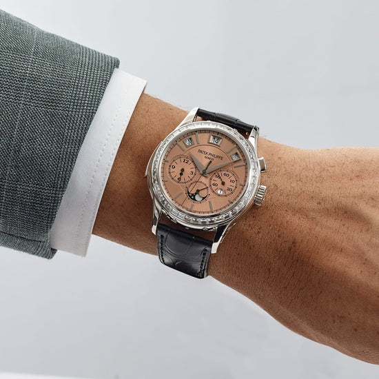 Patek Philippe 5208/300P Salmon Dial (2021) image 1