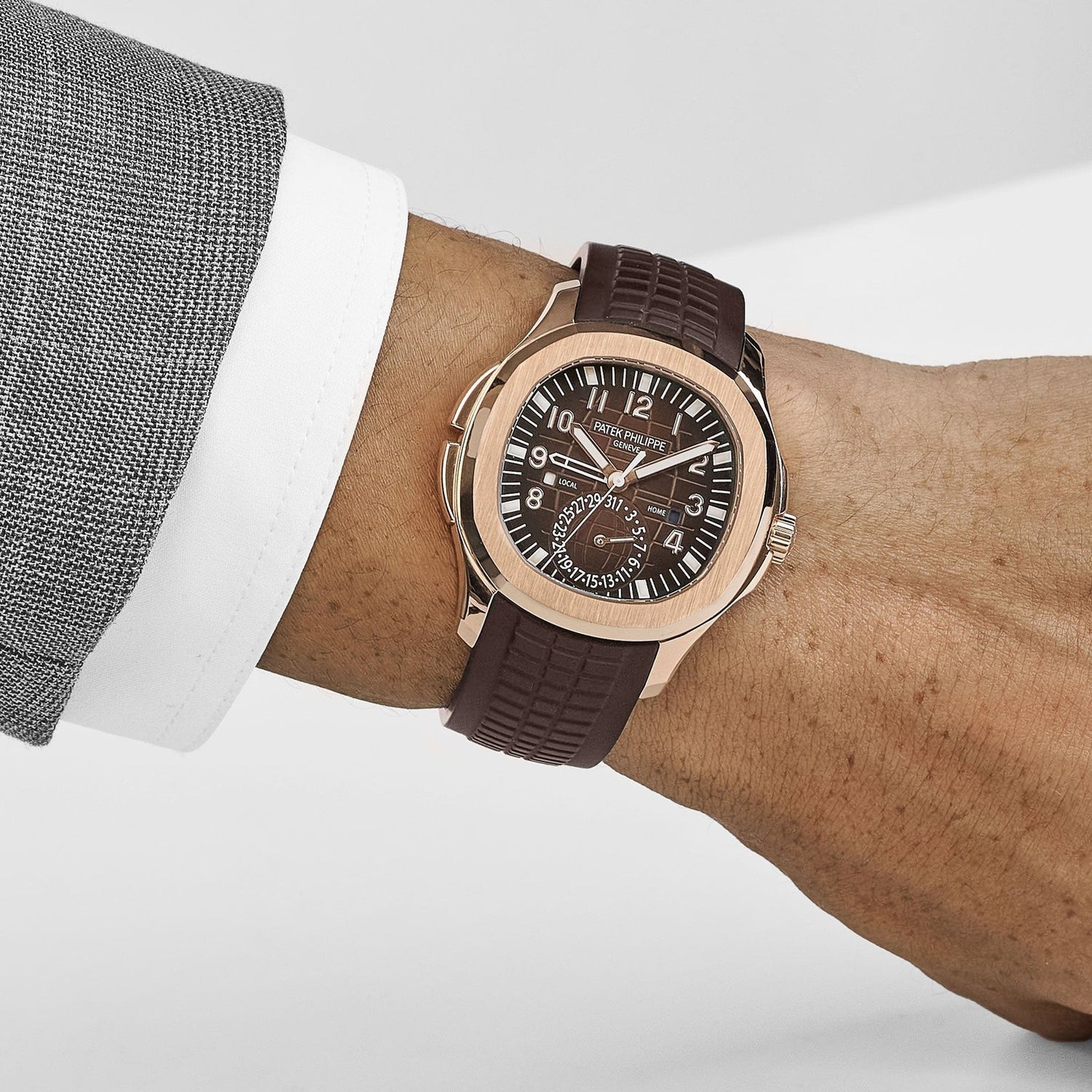 Aquanaut Travel Time Rose Gold Brown Dial (2020) image 1